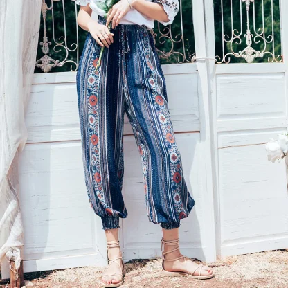Boho-style Elastic Capri Pants - Image 4