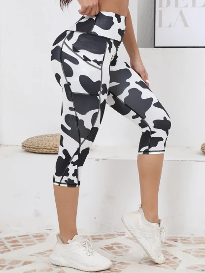 Cow Pattern Skinny Capri Pants - Image 3