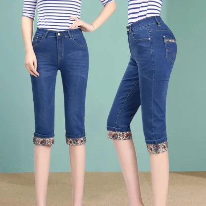 Skinny Cropped Capri Pants - Image 3