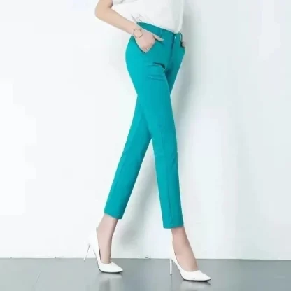High-waist Pencil Capri Pants