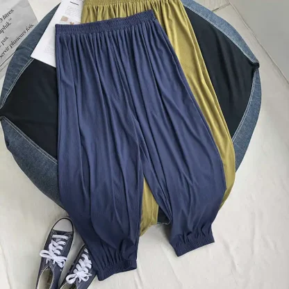 Plus Size Elastic Ankle Capri Pants - Image 3