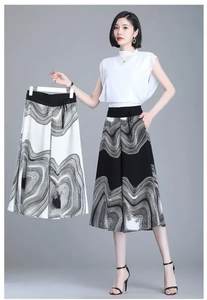 Flowy Wide Leg Capri Pants - Image 7