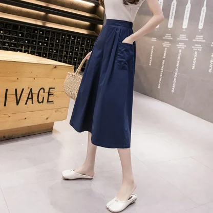 Wide Leg Cropped Capri Pants - Image 2