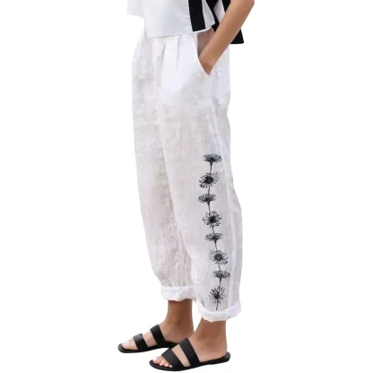 Floral Print Casual Capri Pants - Image 3