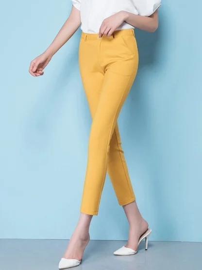 Stretchy Skinny Capri Pants