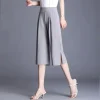 grey-capris
