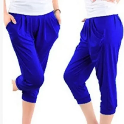 Solid Cropped Capri Pants - Image 4