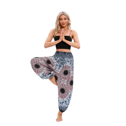 Boho Print Harem Capri Pants - Image 5