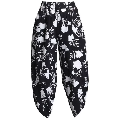 Cropped Black Floral Capri Pants - Image 6