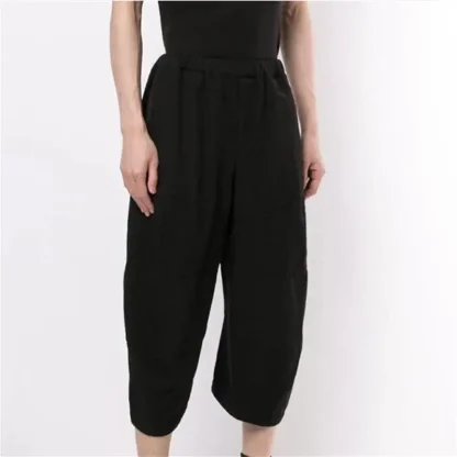 Oversized Black Capri Pants - Image 3