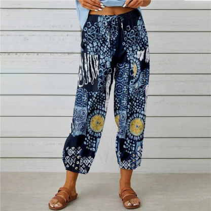 Floral Elastic Waist Capri Pants - Image 3