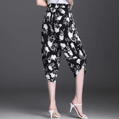 Cropped Black Floral Capri Pants - Image 4