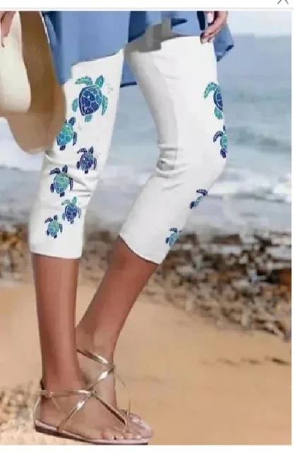 Printed Slim Fit Capri Pants - Image 5