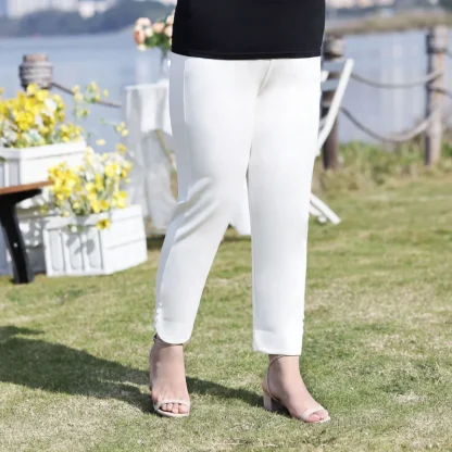 Plain Plus Size Capri Pants