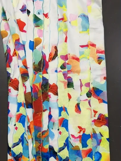 Printed Legging Capri Pants - Image 3